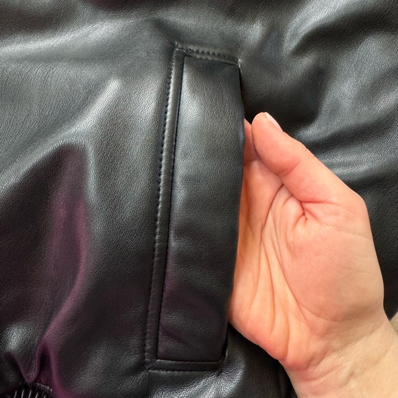 Good American Black Faux Vegan Leather Bomber Jacket L/XL - Picture 13 of 14